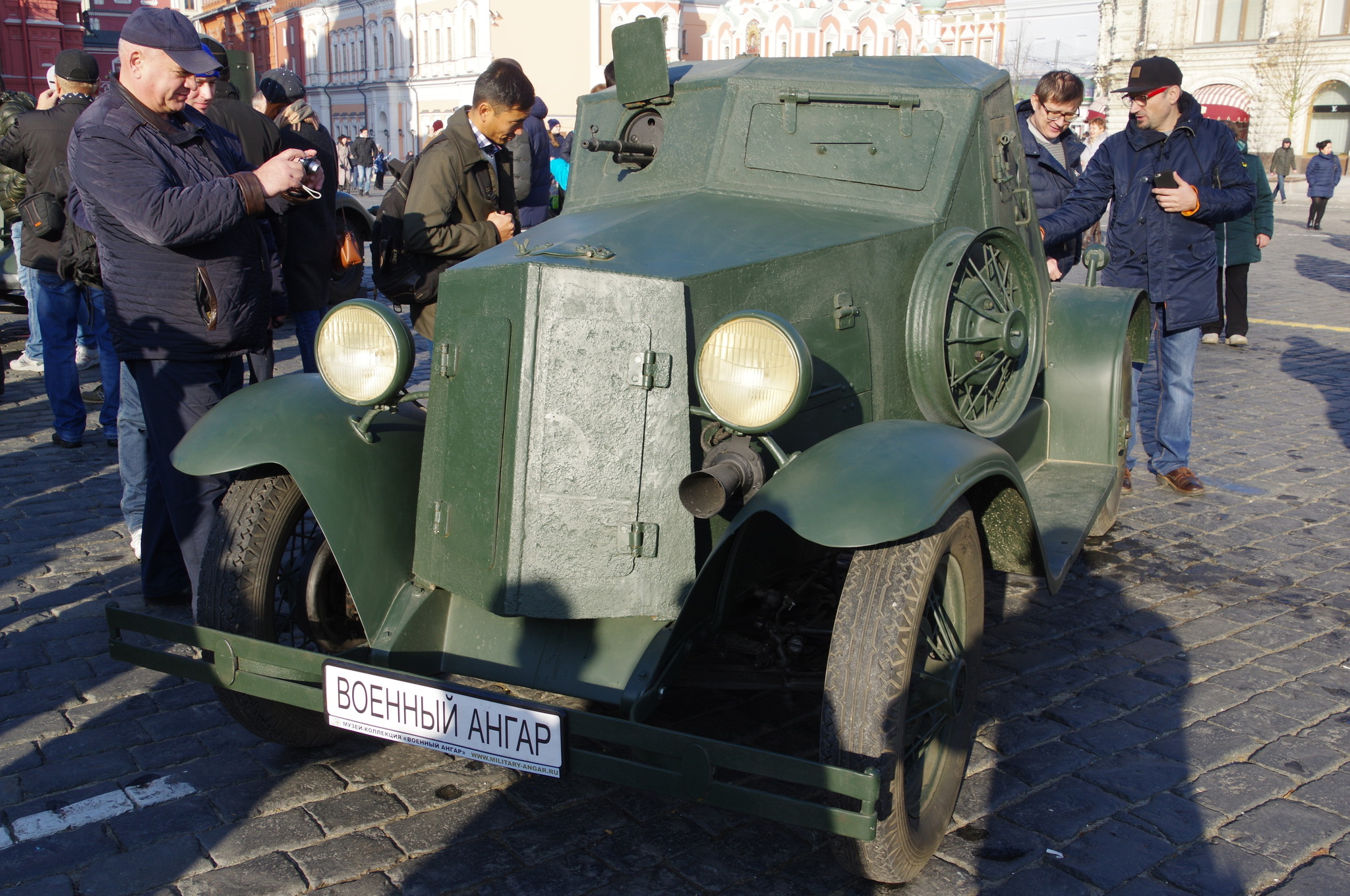 Лёгкий бронеавтомобиль Д-8