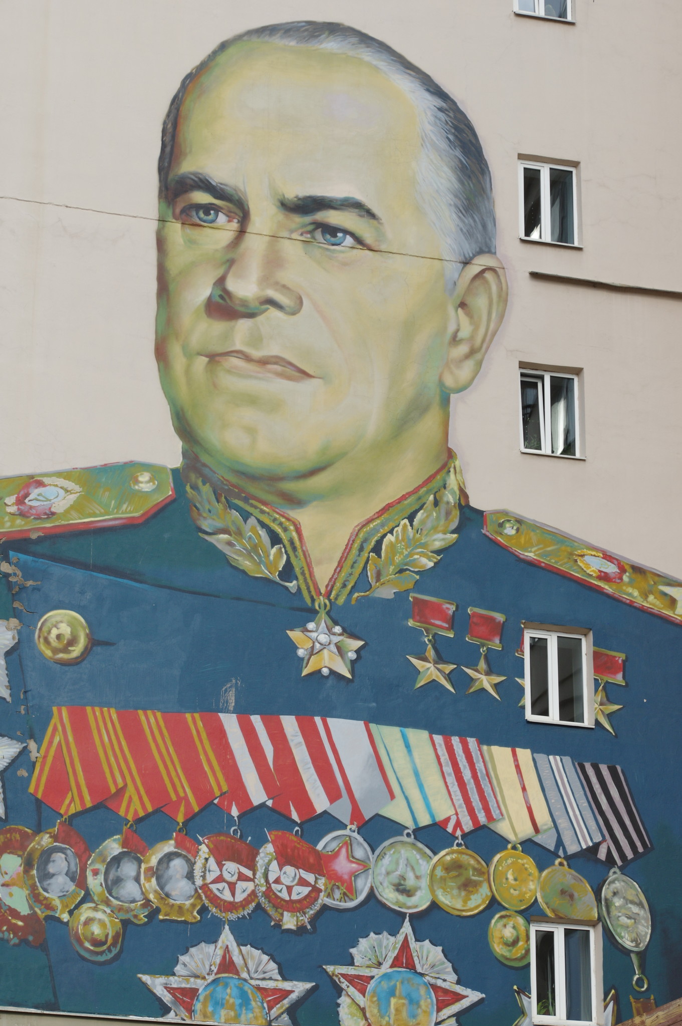 Граффити-портрет маршала Советского Союза Георгия Константиновича Жукова (улица Арбат, дом 17)