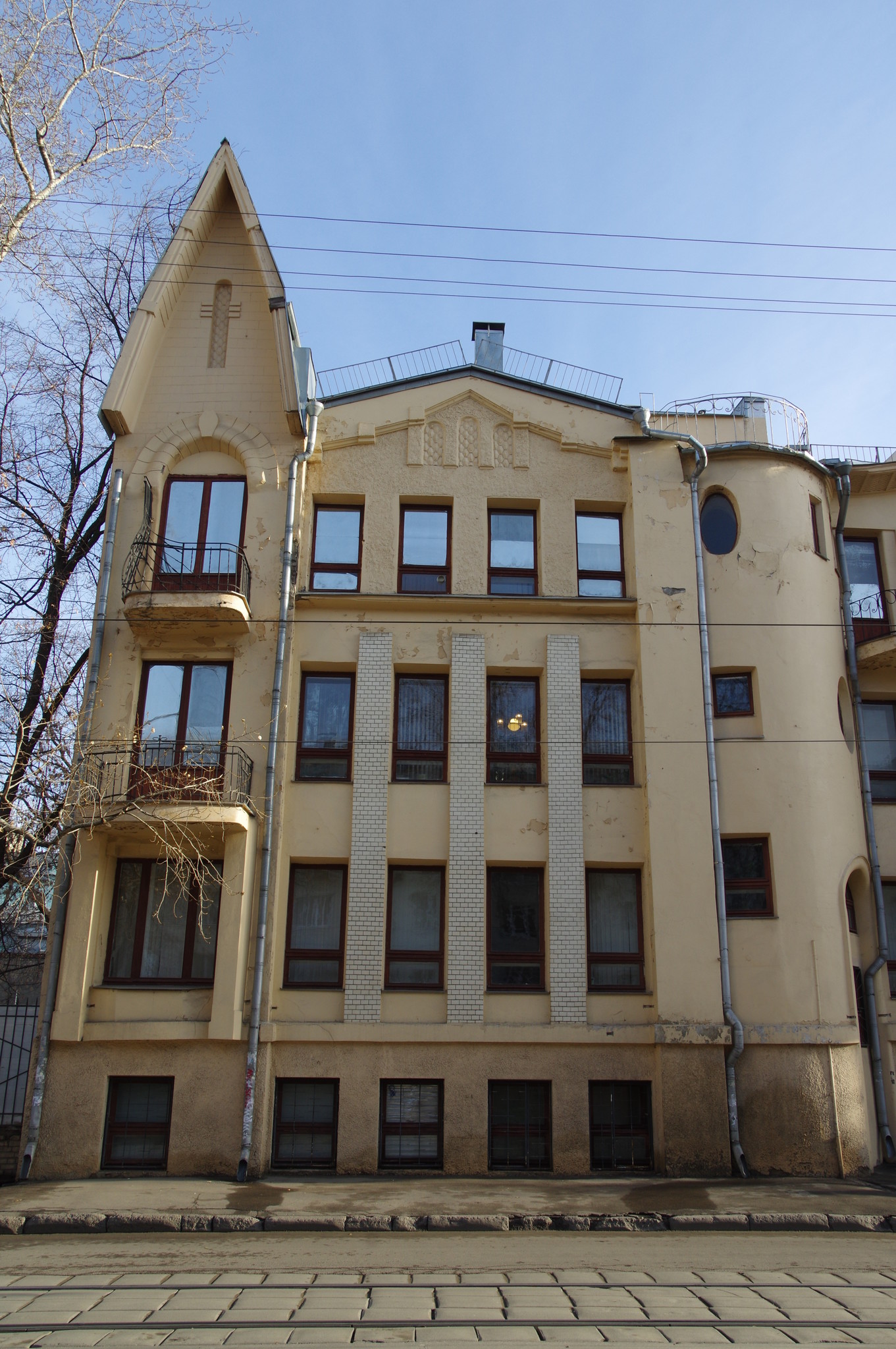 Доходный дом Е.Д. Ломакиной (улица Гиляровского, дом 20)