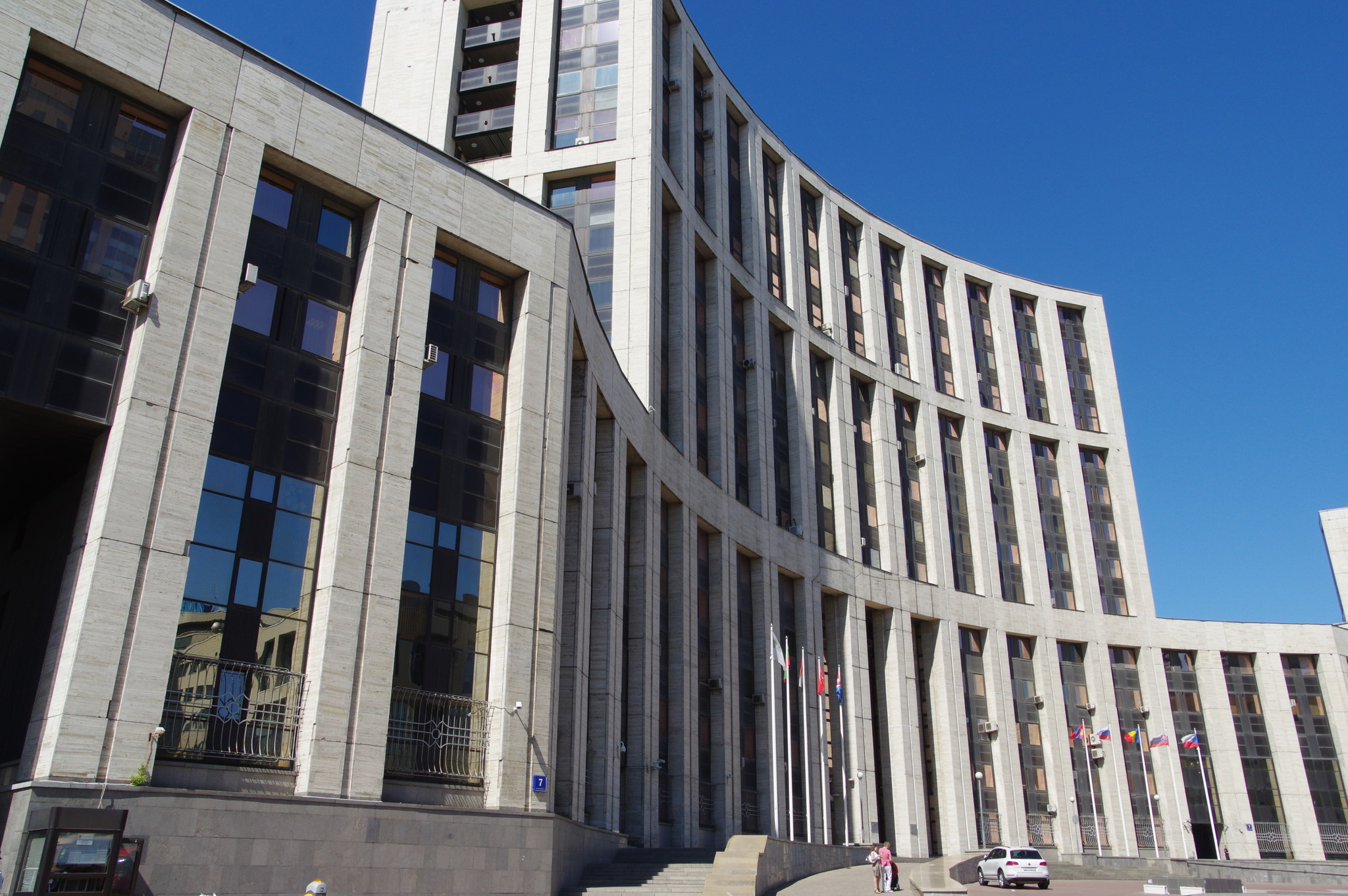 Комплекс банковских зданий на проспекте Академика Сахарова в Москве