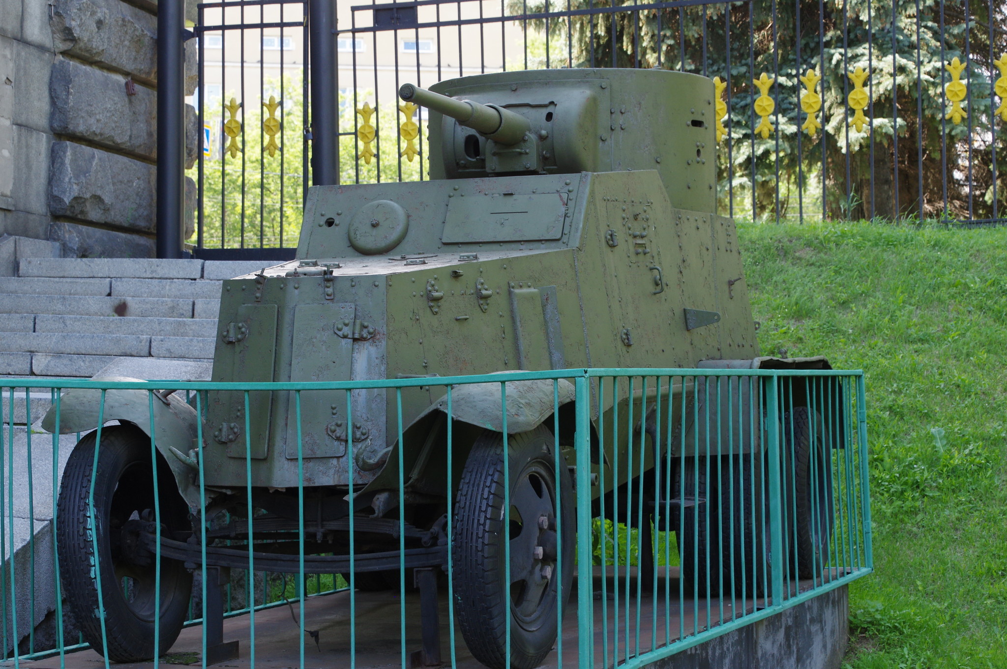 Средний бронеавтомобиль БА-6
