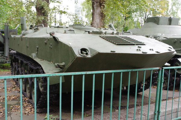 Гусеничный бронетранспортёр БТР-Д (Центральный музей Вооружённых сил Российской Федерации)