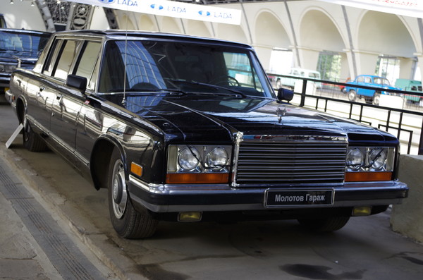 Автомобиль ЗИЛ-41045