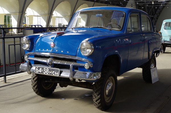 Легковой автомобиль «Москвич-410»