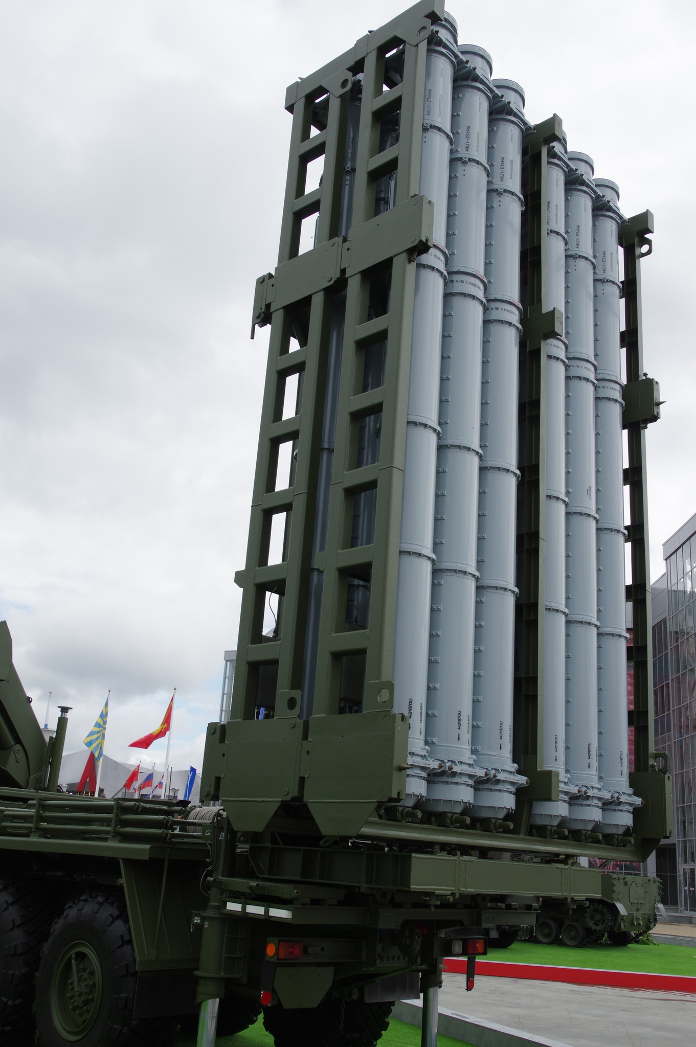 Пусковая установка зенитной ракетной системы С-350 «Витязь»