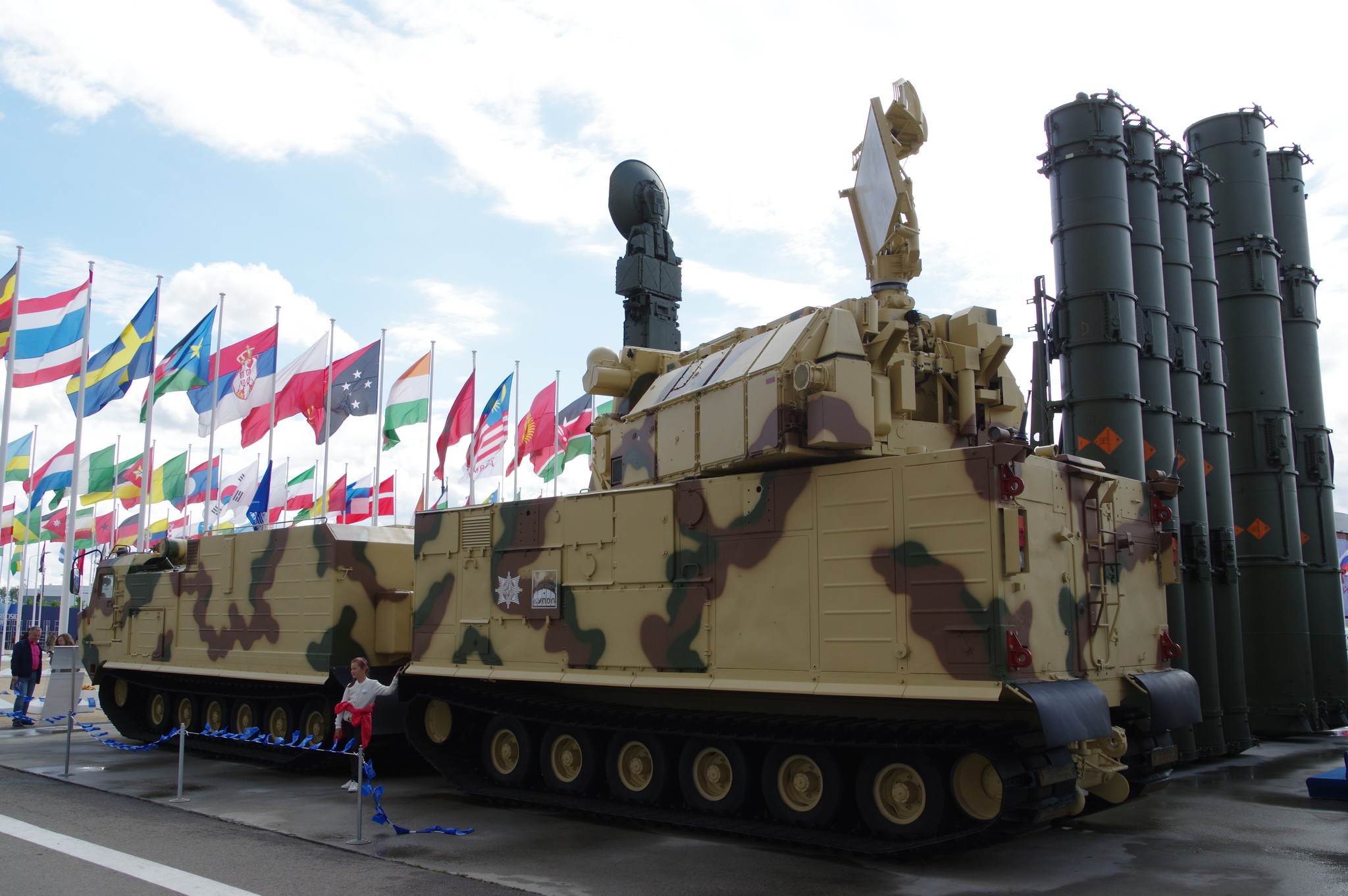 Боевая машина 9А331МДТ из состава зенитного ракетного комплекса 9К331МДТ «Тор-М2ДТ»