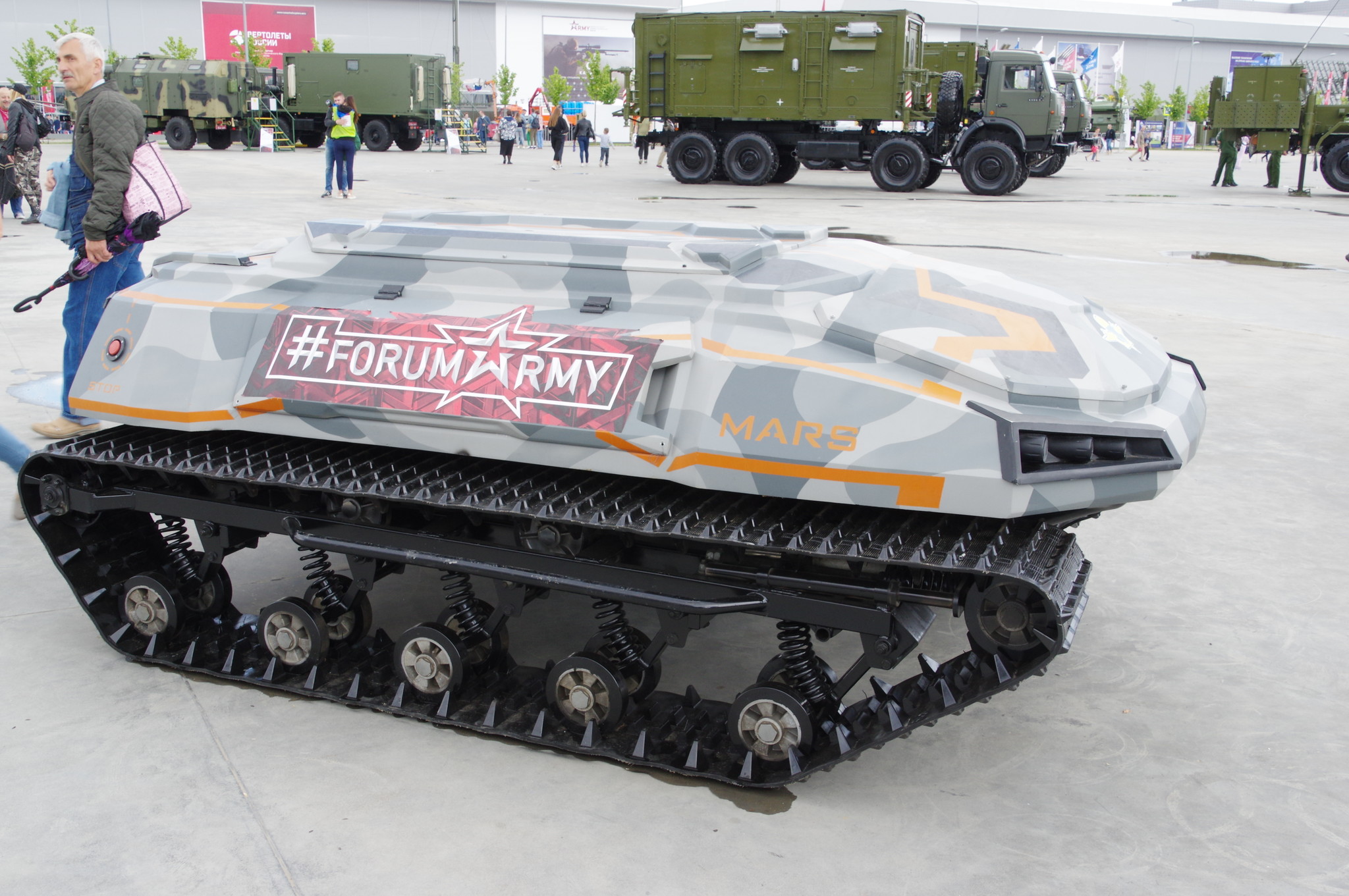 Беспилотная транспортная платформа «Марс А-800»