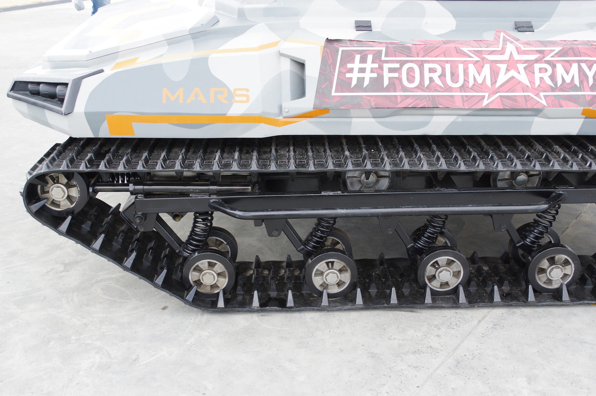 Мобильная автономная робототехническая система на гусеничном ходу «Марс А-800»