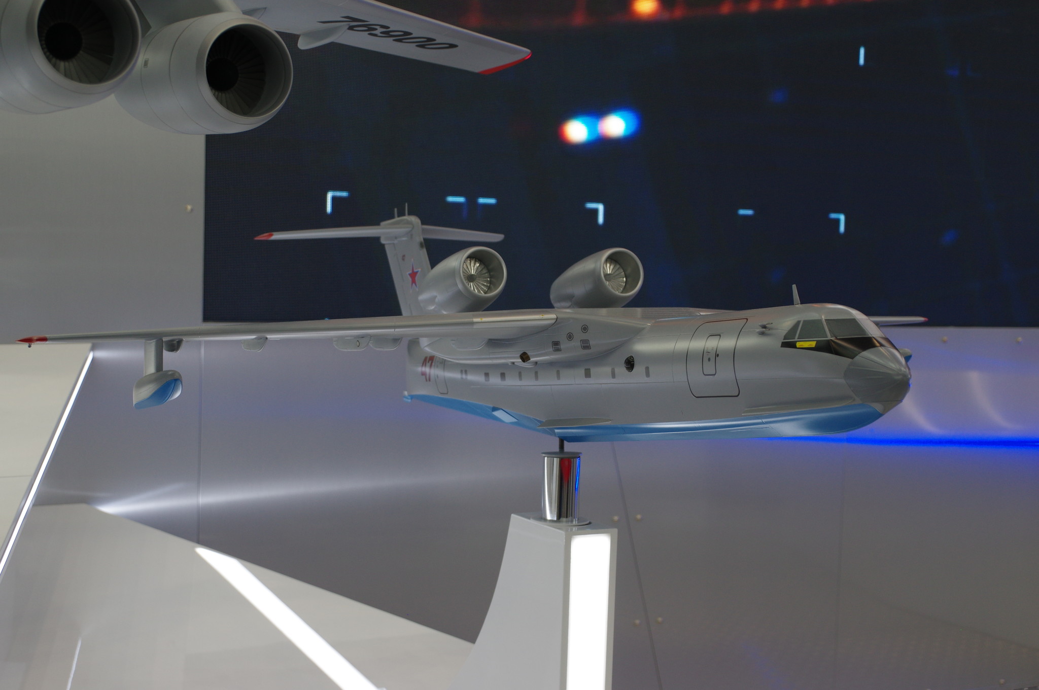 Модель самолёта-амфибии Бе-200 «Альтаир»