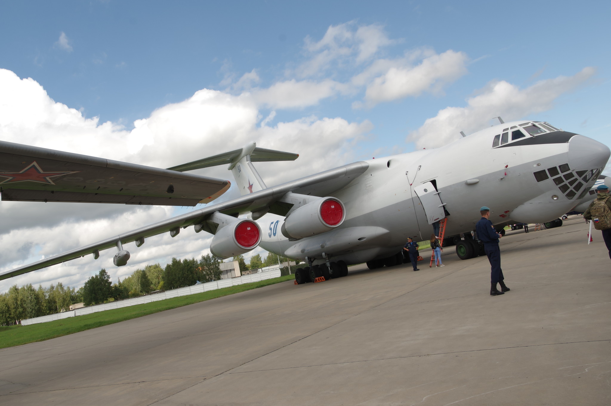 Самолёт-топливозаправщик Ил-78М