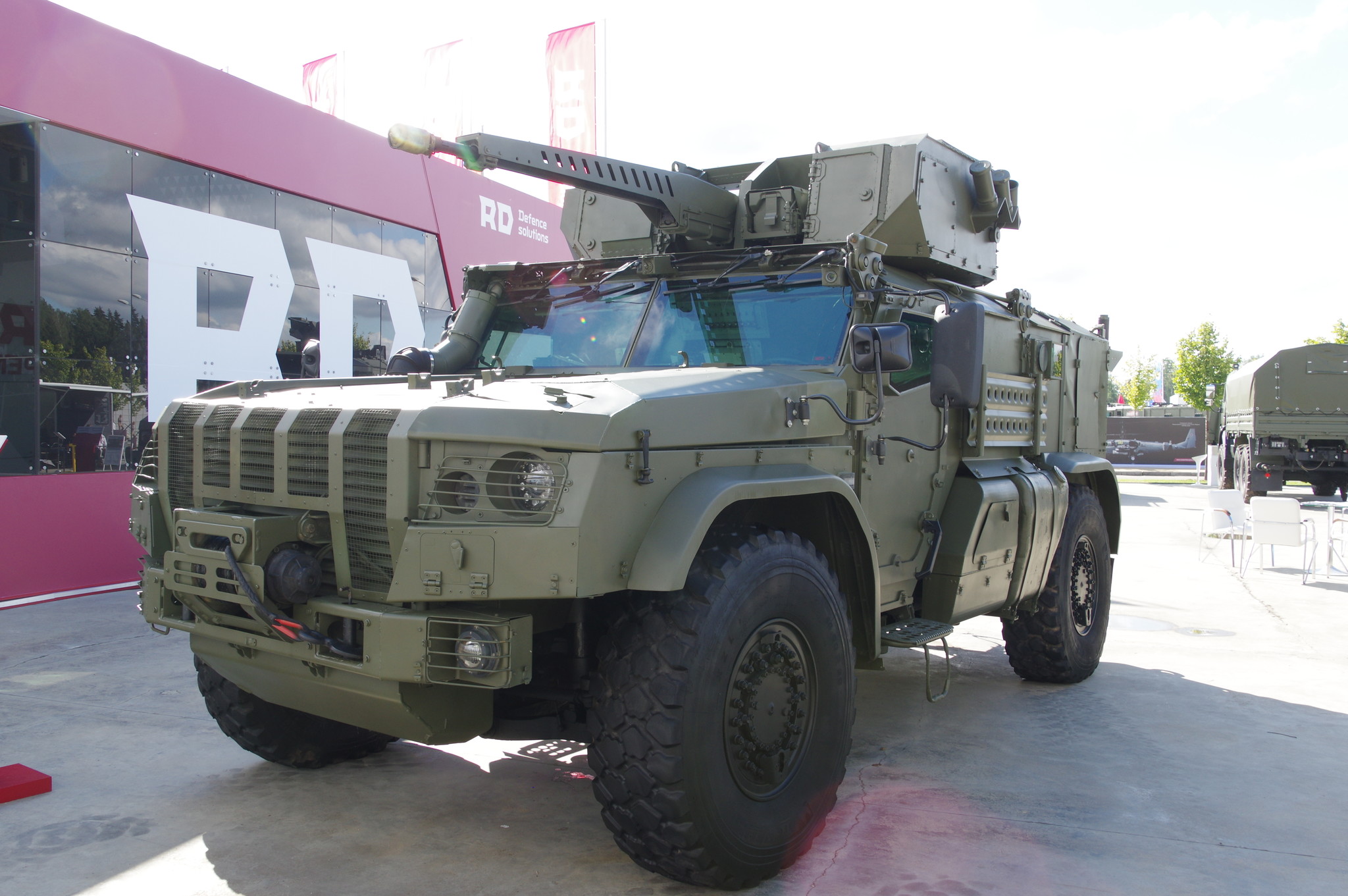 Бронированный автомобиль специального назначения «Тайфун-ВДВ»