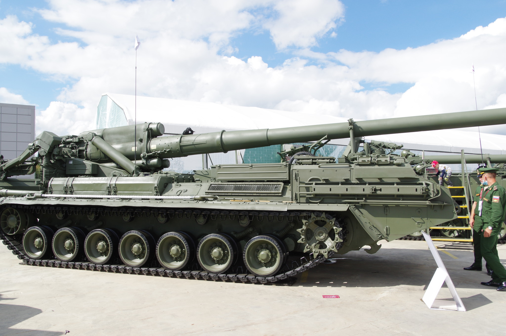Самоходная пушка 2С7М «Малка»