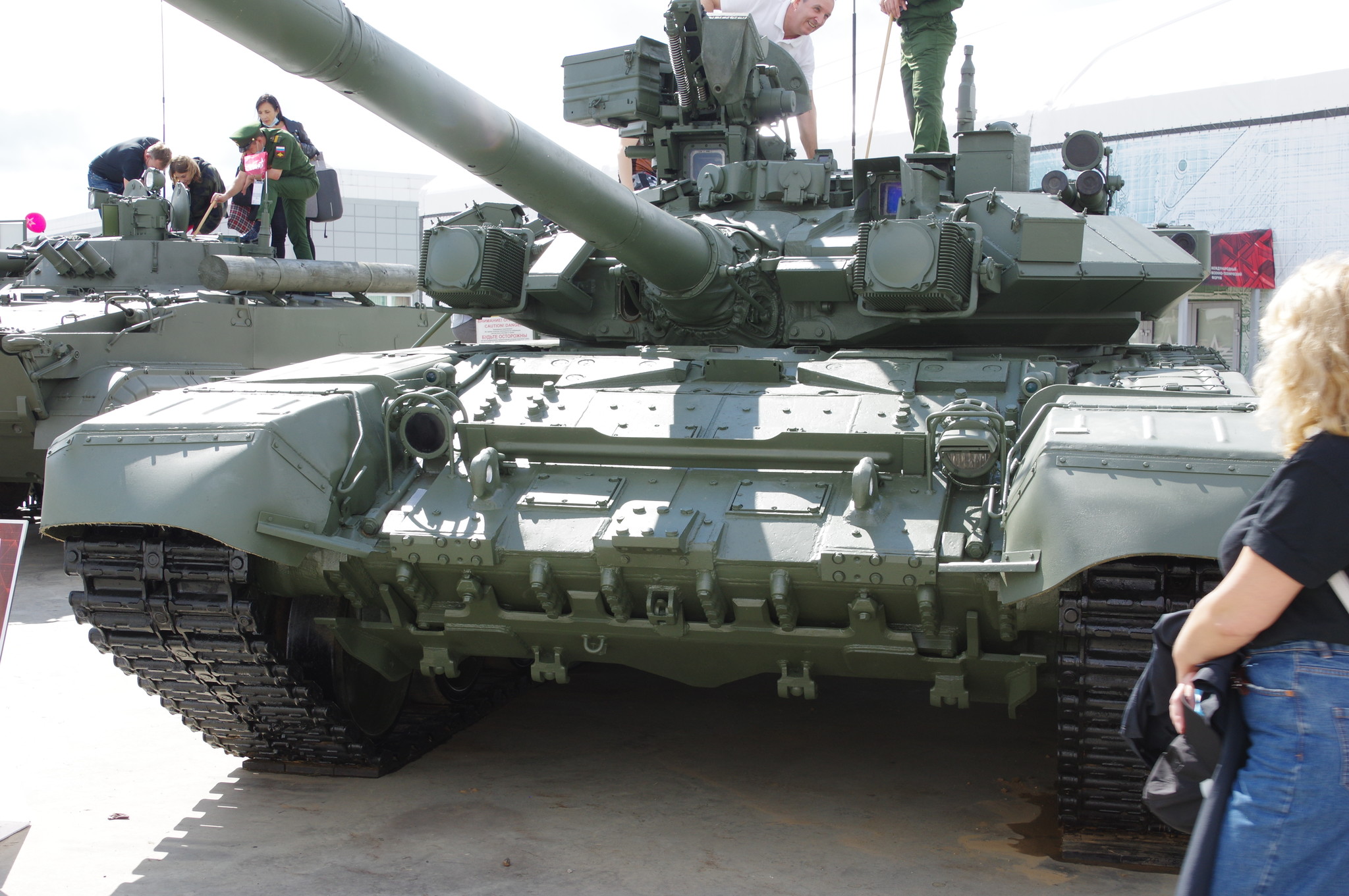 Основной боевой танк Т-90А