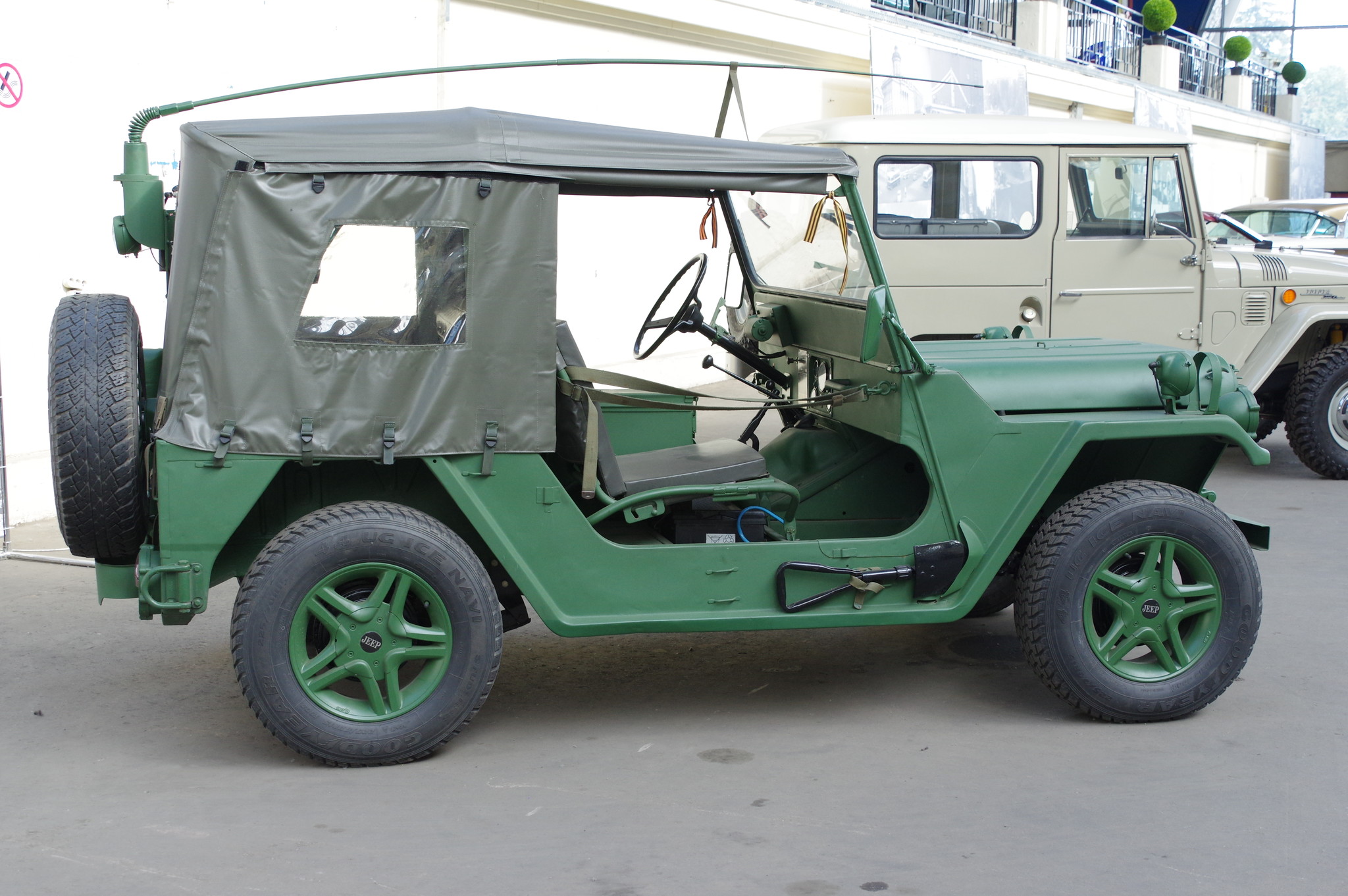 Автомобиль Форд M151A2 MUTT