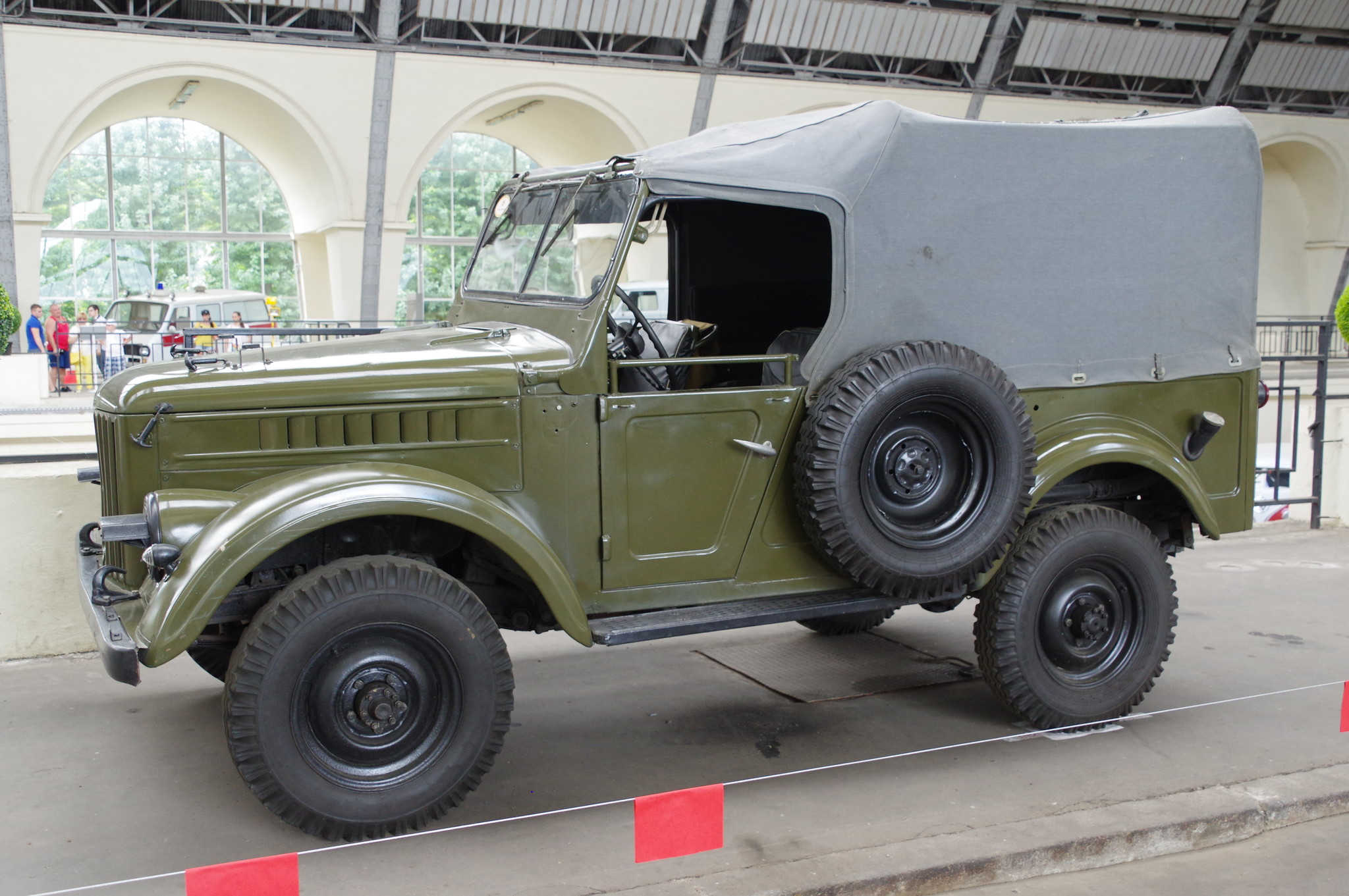 ГАЗ-69 - легковой автомобиль повышенной проходимости