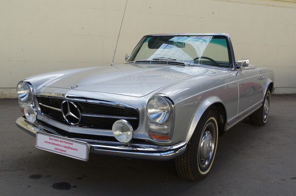 Автомобиль Mercedes-Benz 230 SL