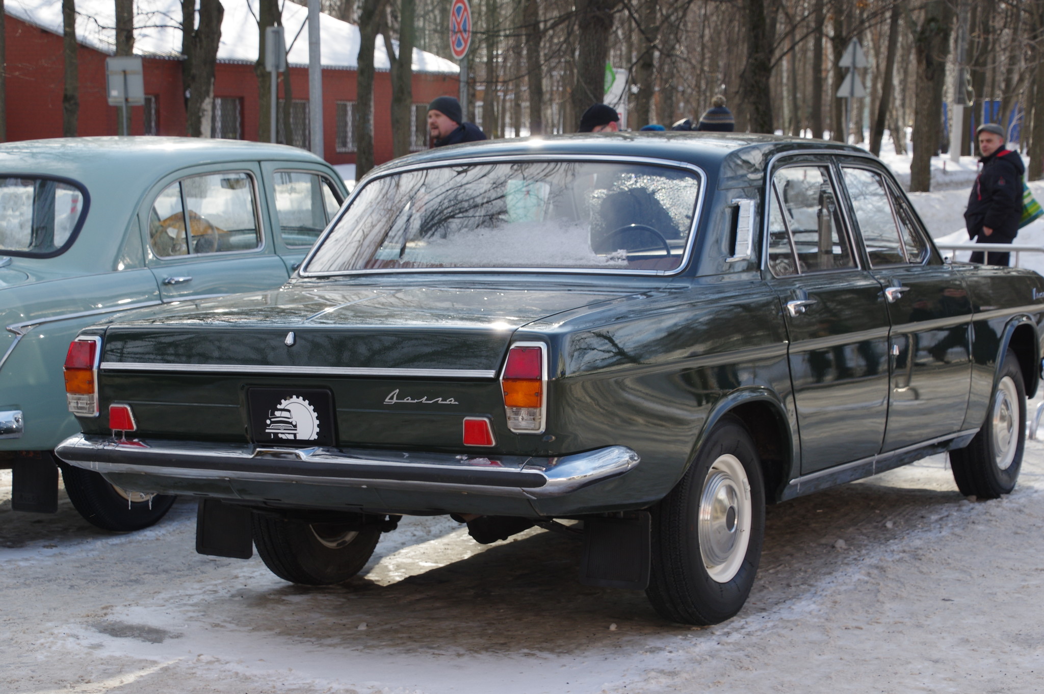 Автомобиль ГАЗ-24 «Волга»