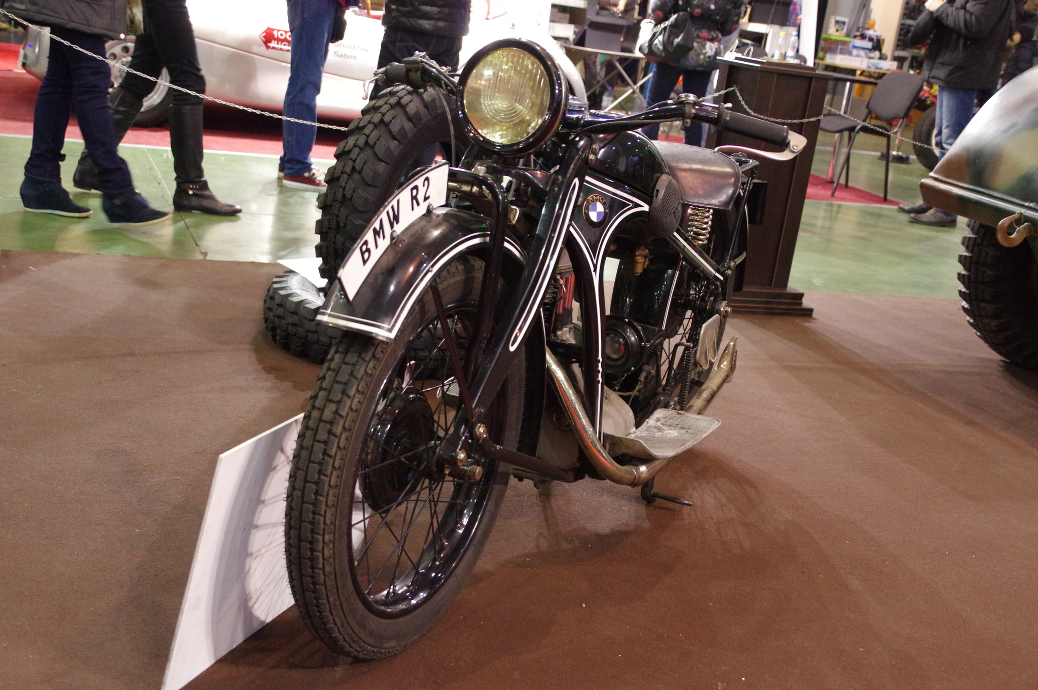 Мотоцикл BMW R2
