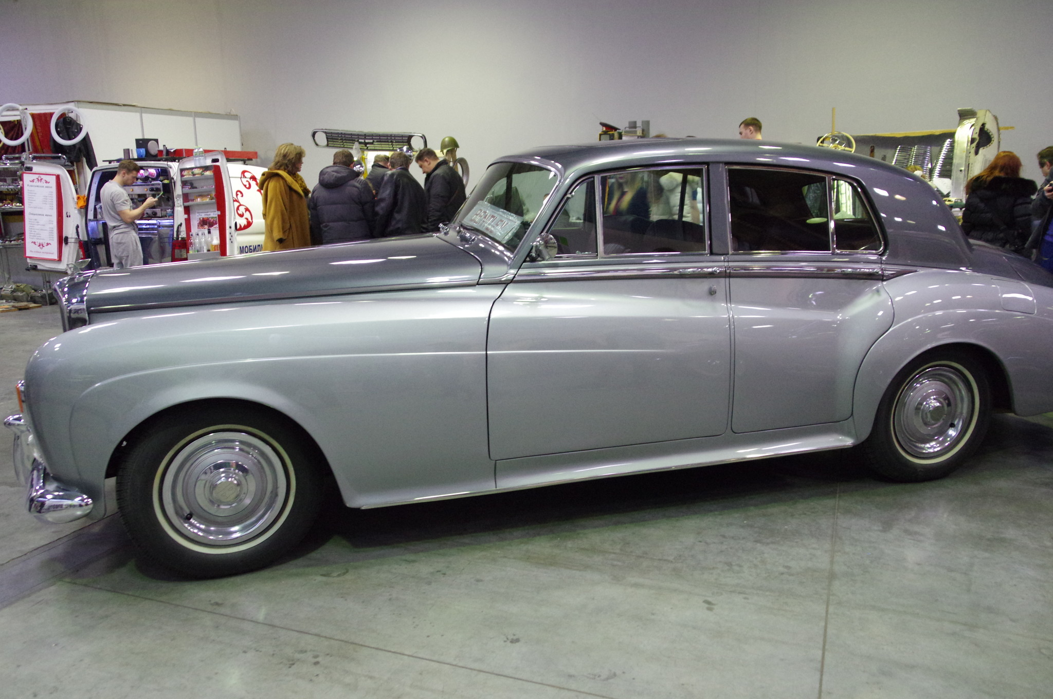 Автомобиль Bentley S3 1964 года выпуска