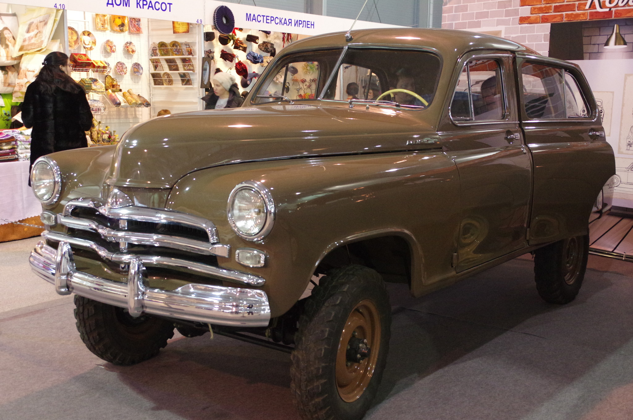 Легковой автомобиль повышенной проходимости М-72