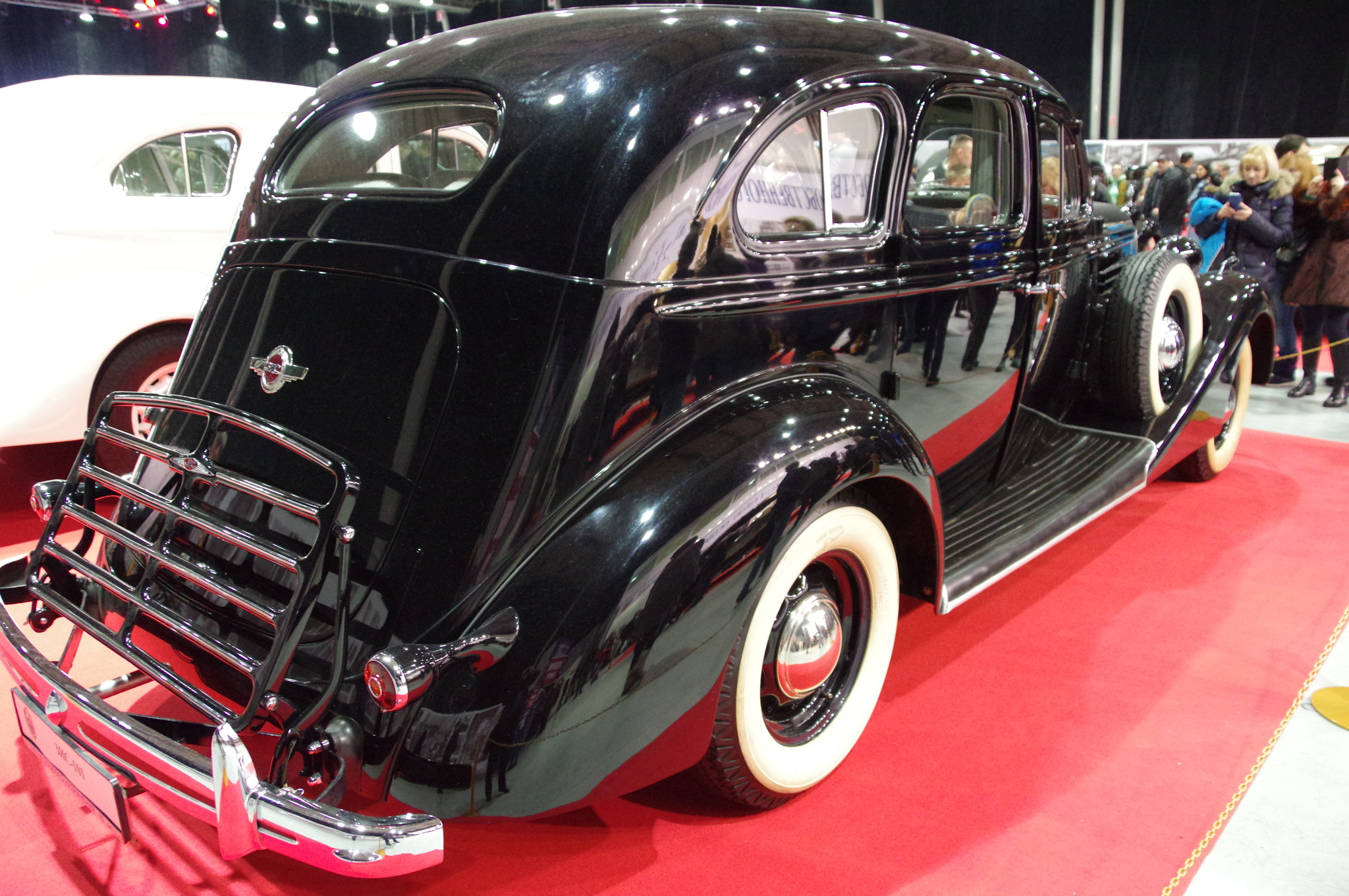 Автомобиль ЗИС-101