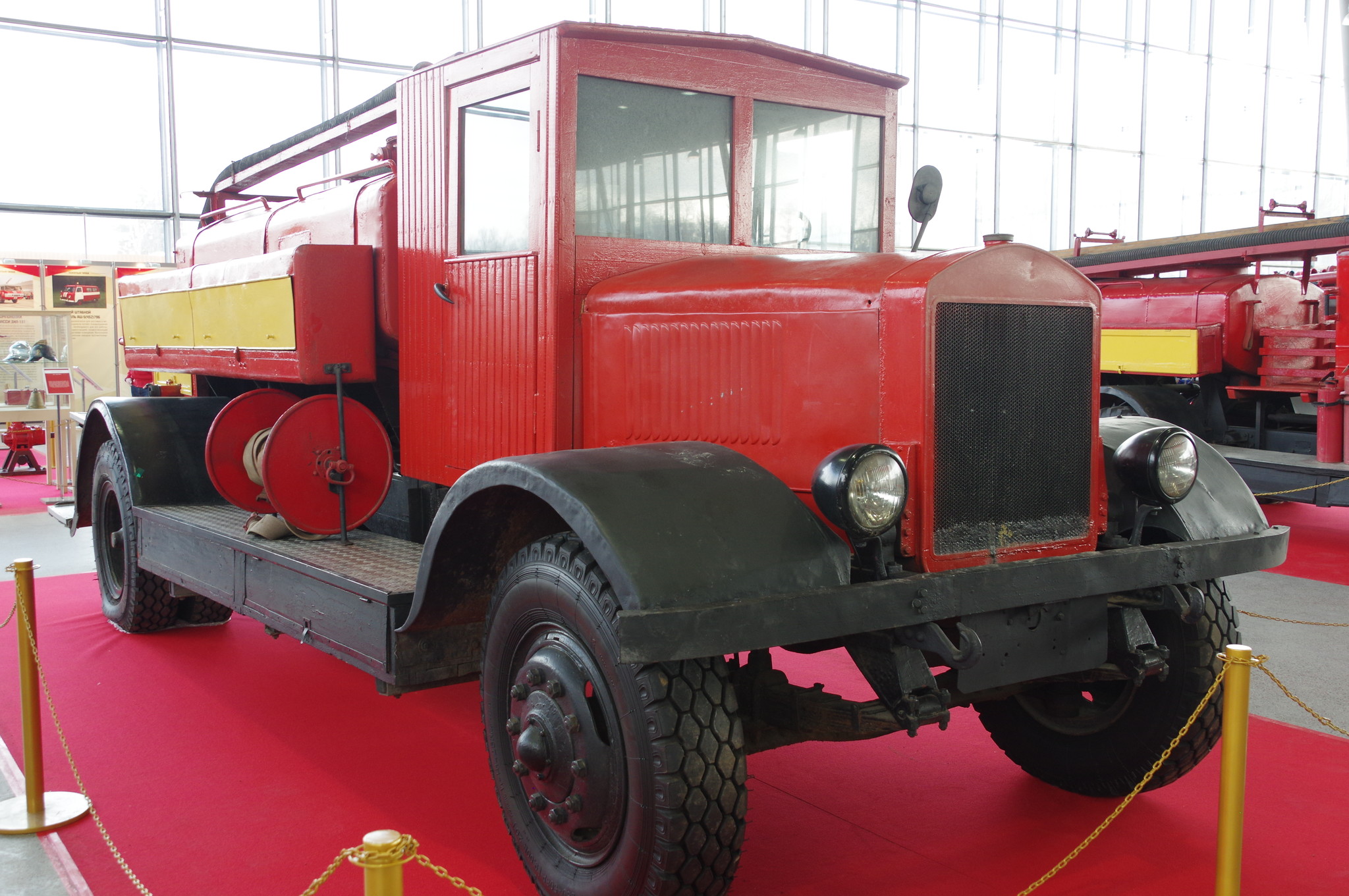 Пожарная автоцистерна ЯГ-6. 1940 год
