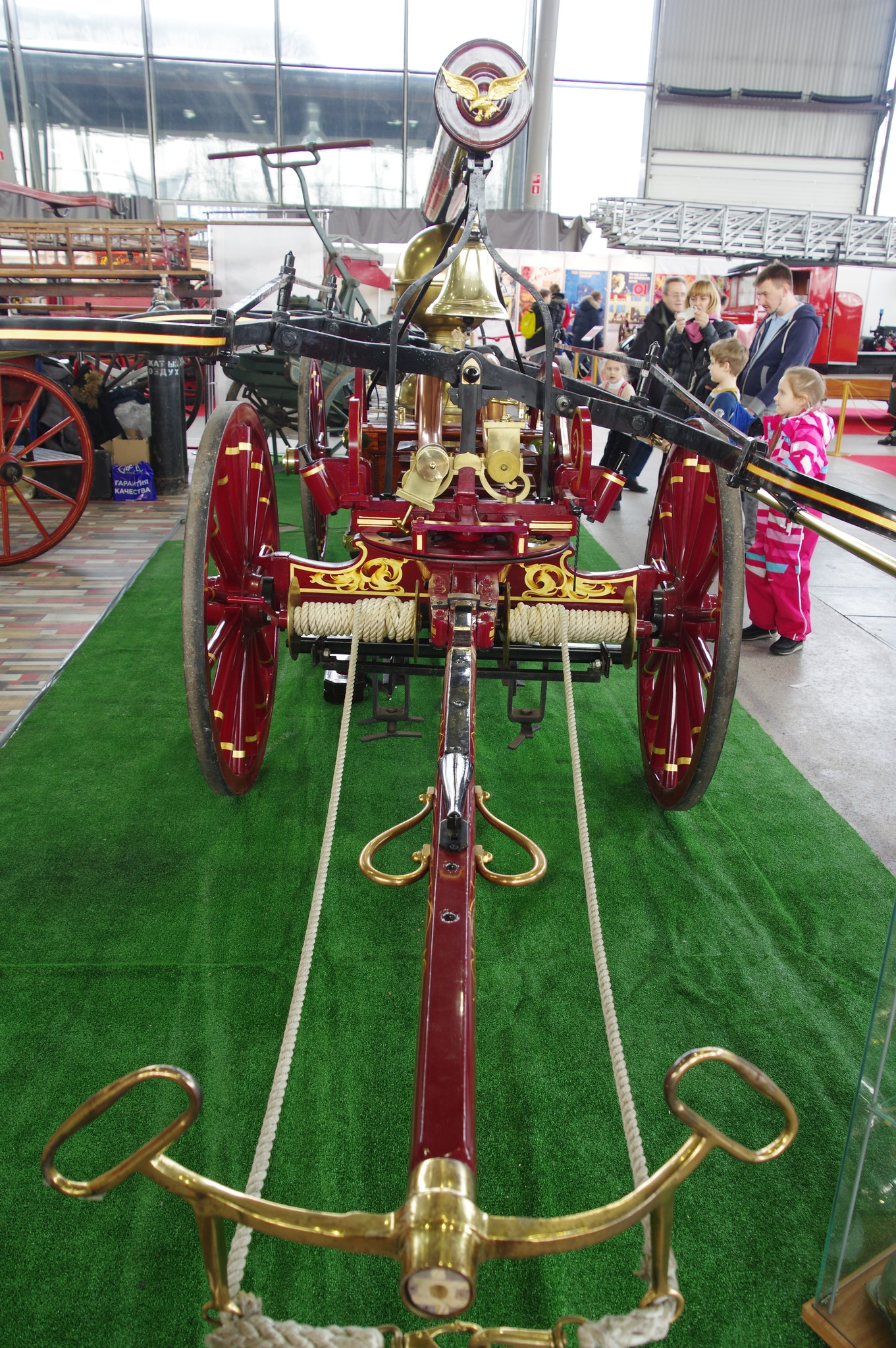 Ручной пожарный насос L. Button & Company, 1868 год