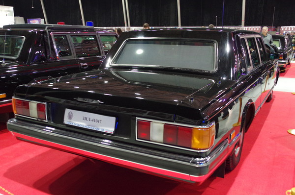 Автомобиль ЗИЛ-41047
