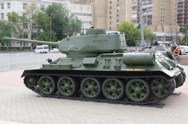 Средний танк Т-34-85
