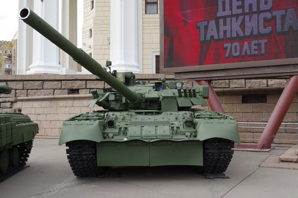 Основной боевой танк Т-80