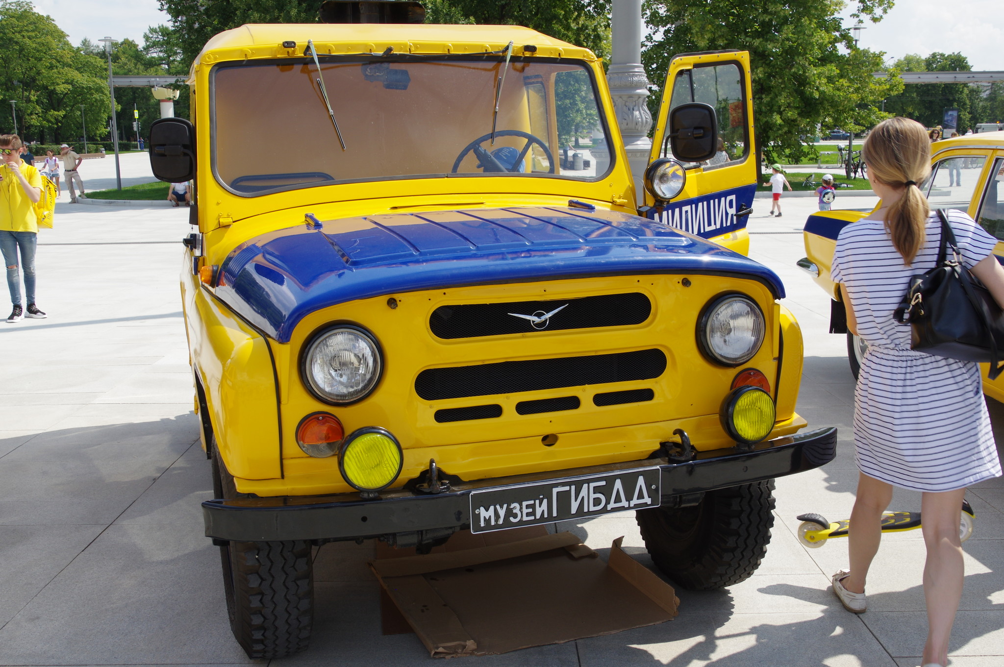Милицейский автомобиль на базе УАЗ-469Б