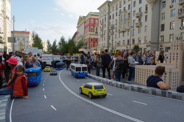 На Тверской улице