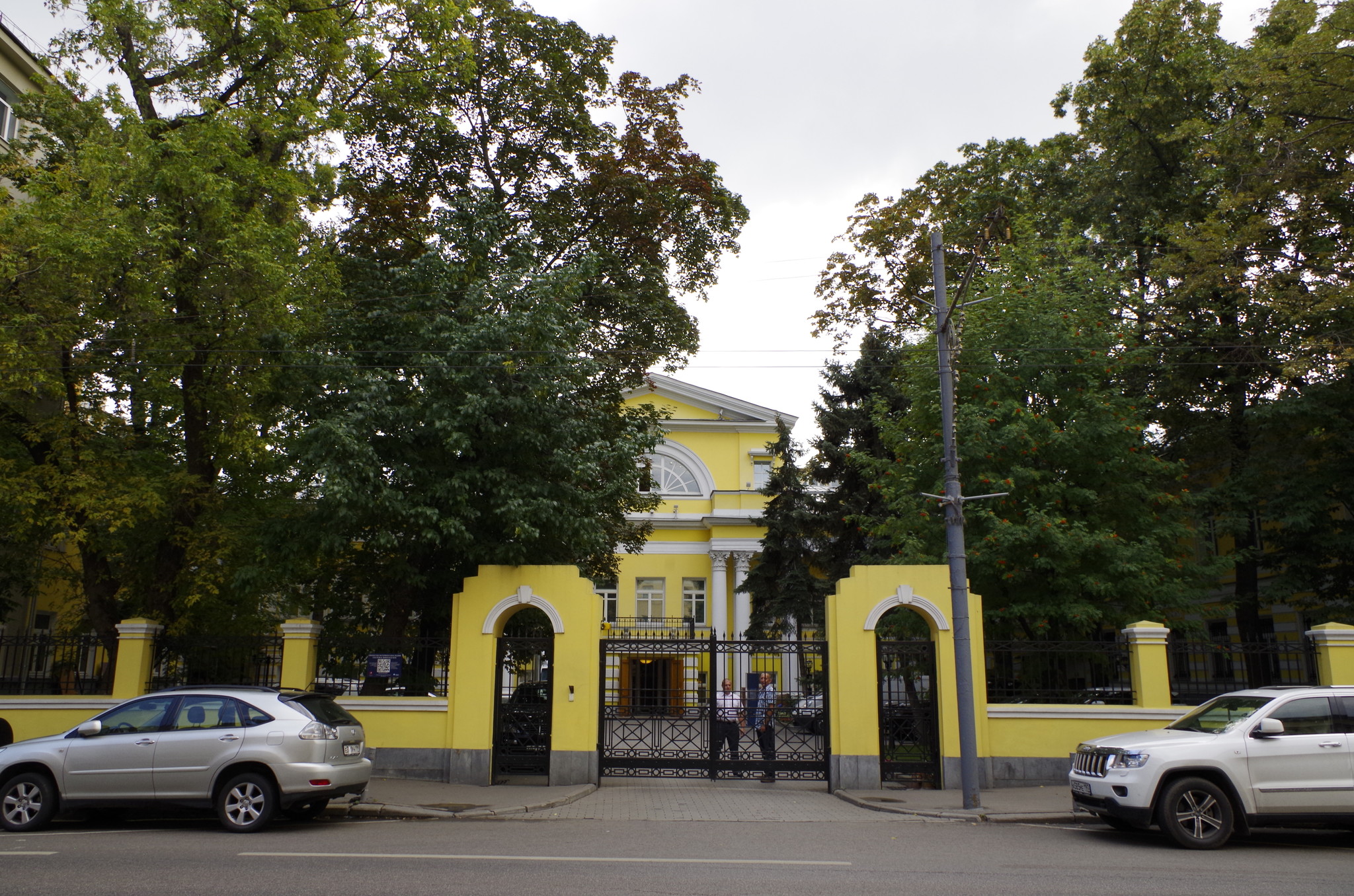 Городская усадьба Бибиковых - Д.В. Давыдова (улица Пречистенка, дом 17/8)