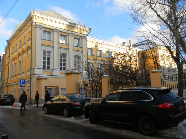 Дом Брюса (Брюсов переулок, дом 2/14)