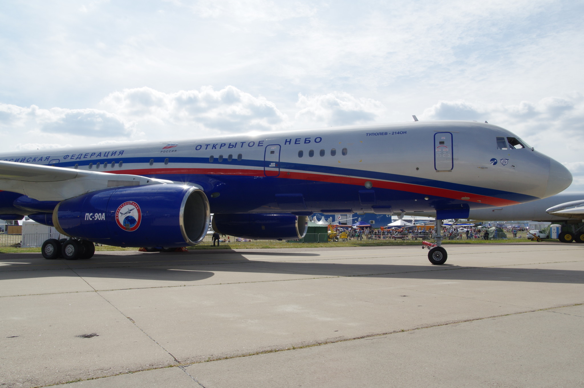 Самолёт специального назначения авиационного наблюдения Ту-214ОН