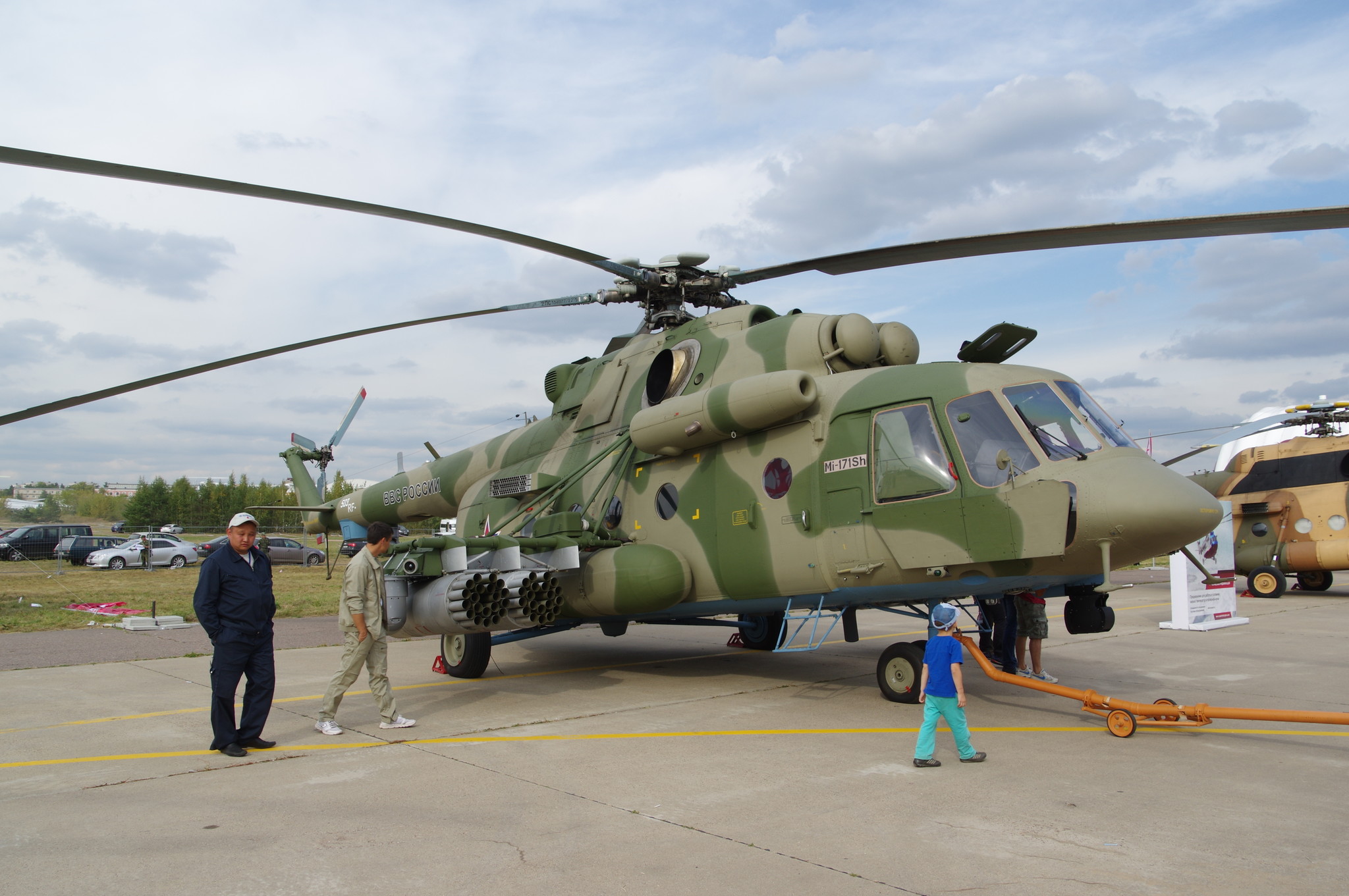 Военный транспортно-штурмовой вертолёт Ми-171Ш