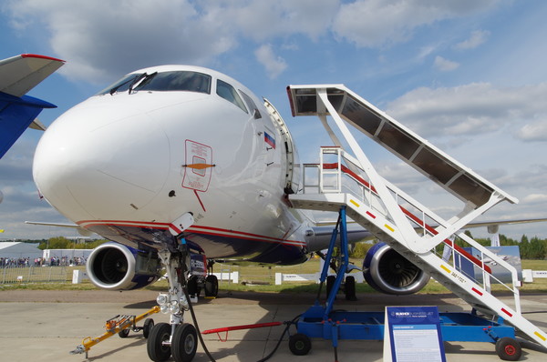 Sukhoi Superjet 100 — ближнемагистральный пассажирский самолёт