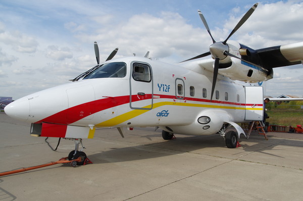 Турбовинтовой самолёт Y-12F