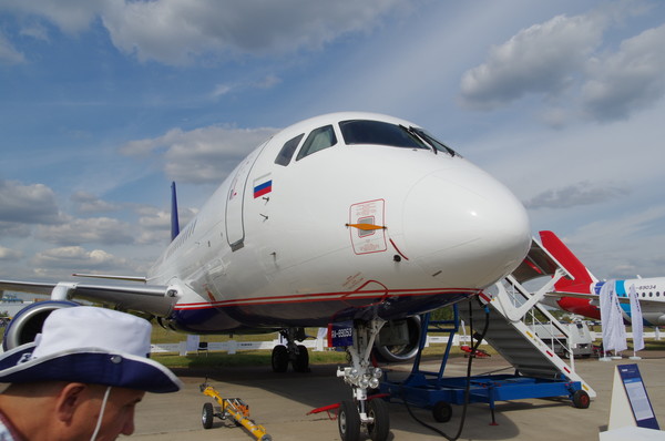 Sukhoi Superjet 100 регистрационный номер RA-89053