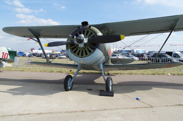 Истребитель И-15бис