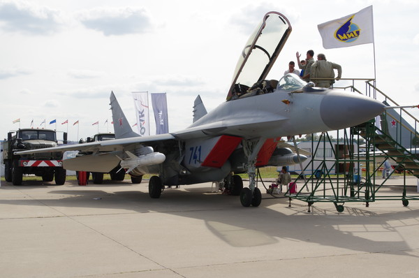 Многофункциональный лёгкий истребитель МиГ-35