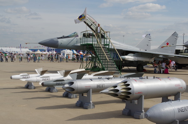 Многофункциональный лёгкий истребитель МиГ-35