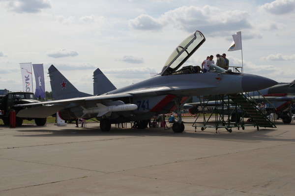 Многофункциональный лёгкий истребитель МиГ-35
