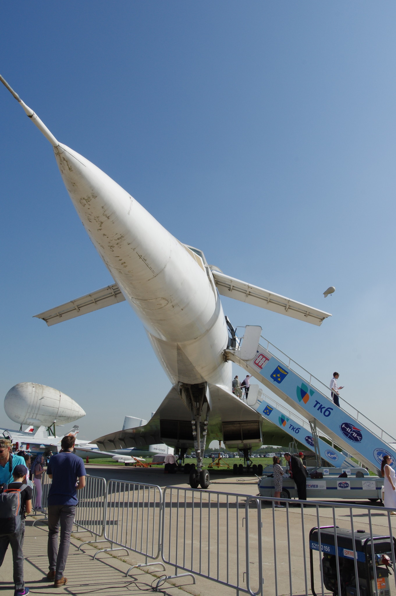 Сверхзвуковой пассажирский самолёт Ту-144
