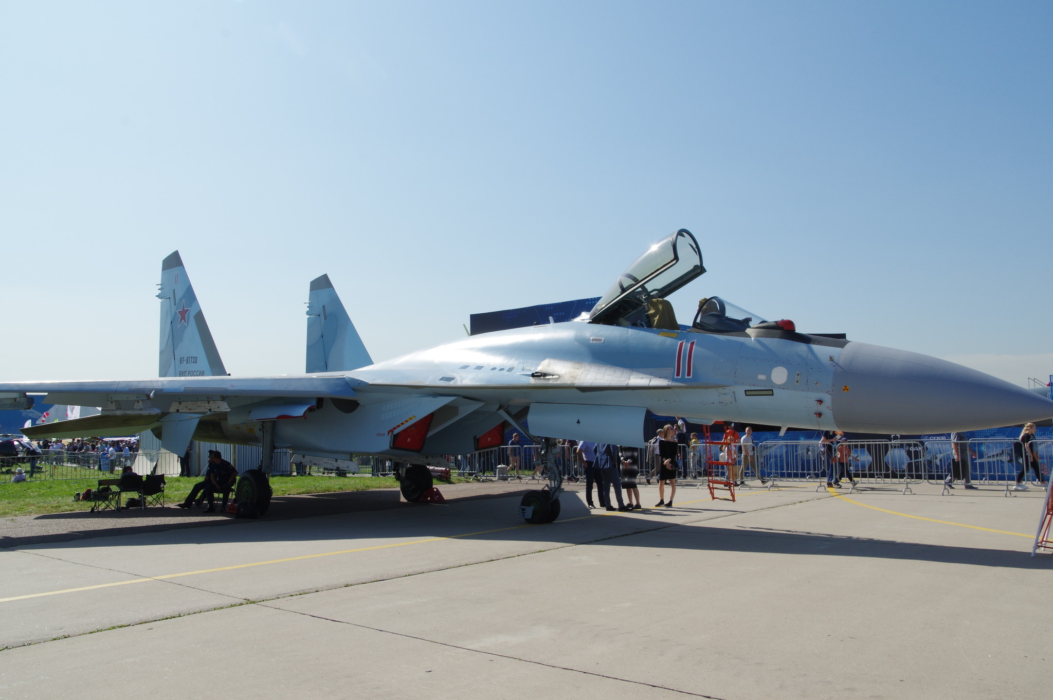 Многоцелевой истребитель Су-35С