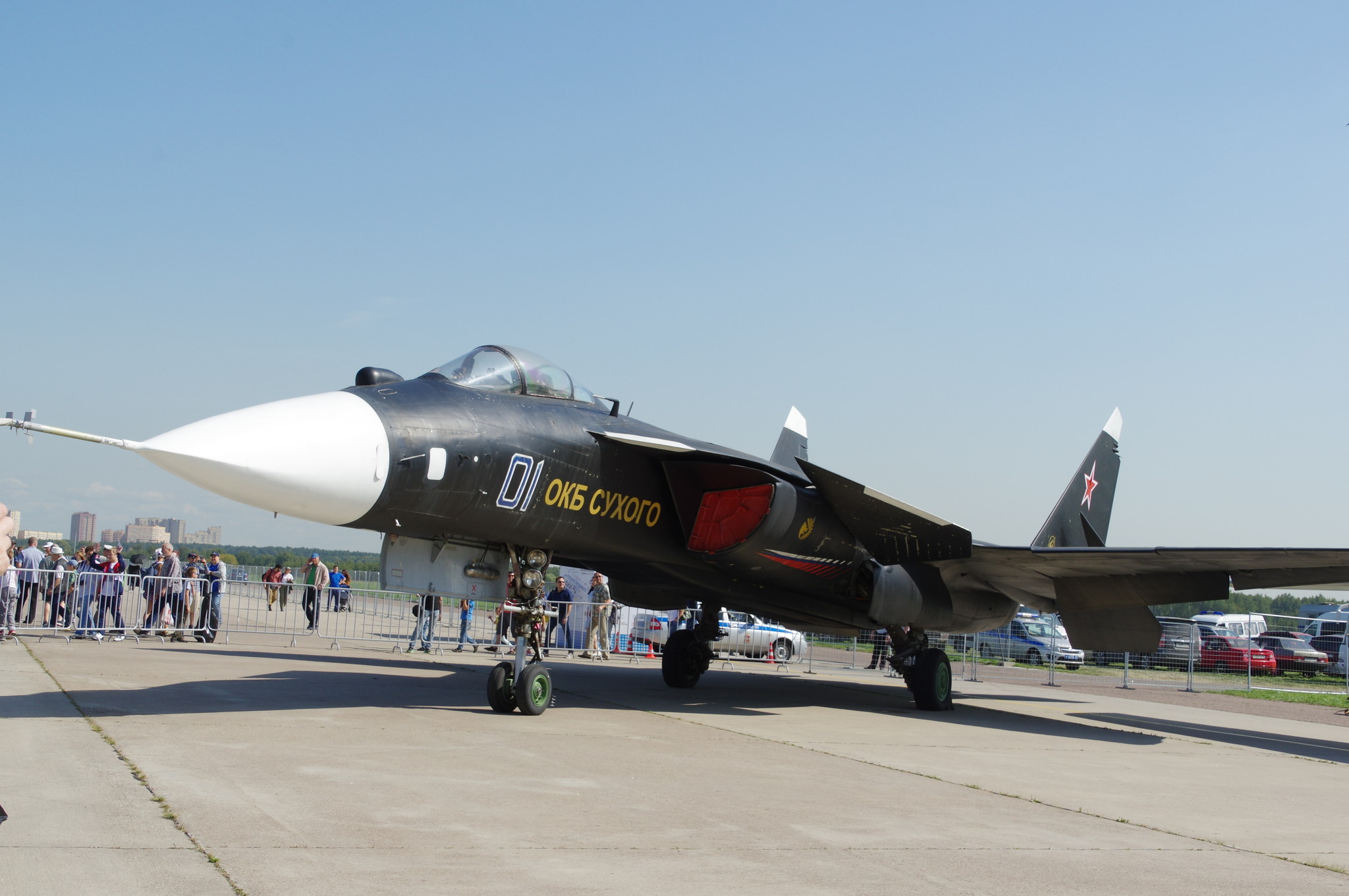 Экспериментальный перспективный палубный истребитель Су-47 «Беркут»