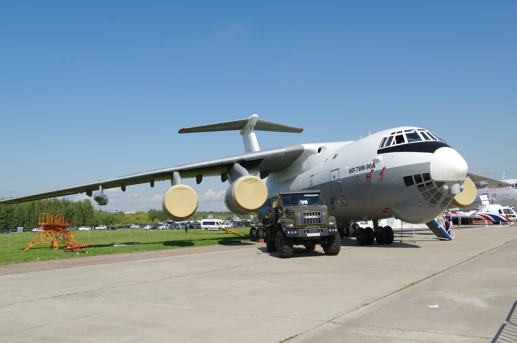 Самолёт-топливозаправщик Ил-78М-90А