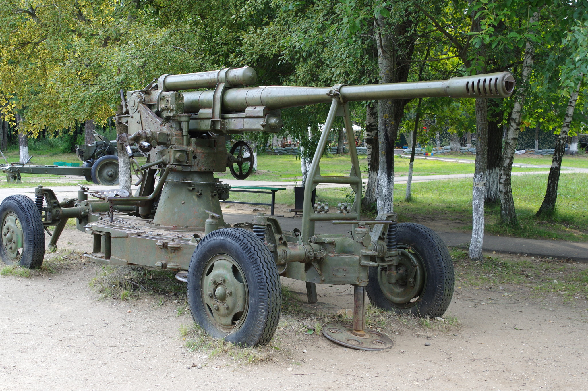 85-мм зенитная пушка образца 1939 года (52-К) в экспозиции Ленино-Снегирёвского военно-исторического музея