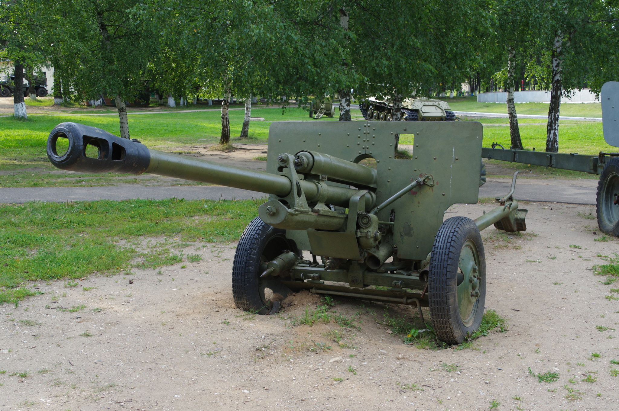 76-мм дивизионная противотанковая пушка ЗИС-3 (Ленино-Снегиревский военно-исторический музей)