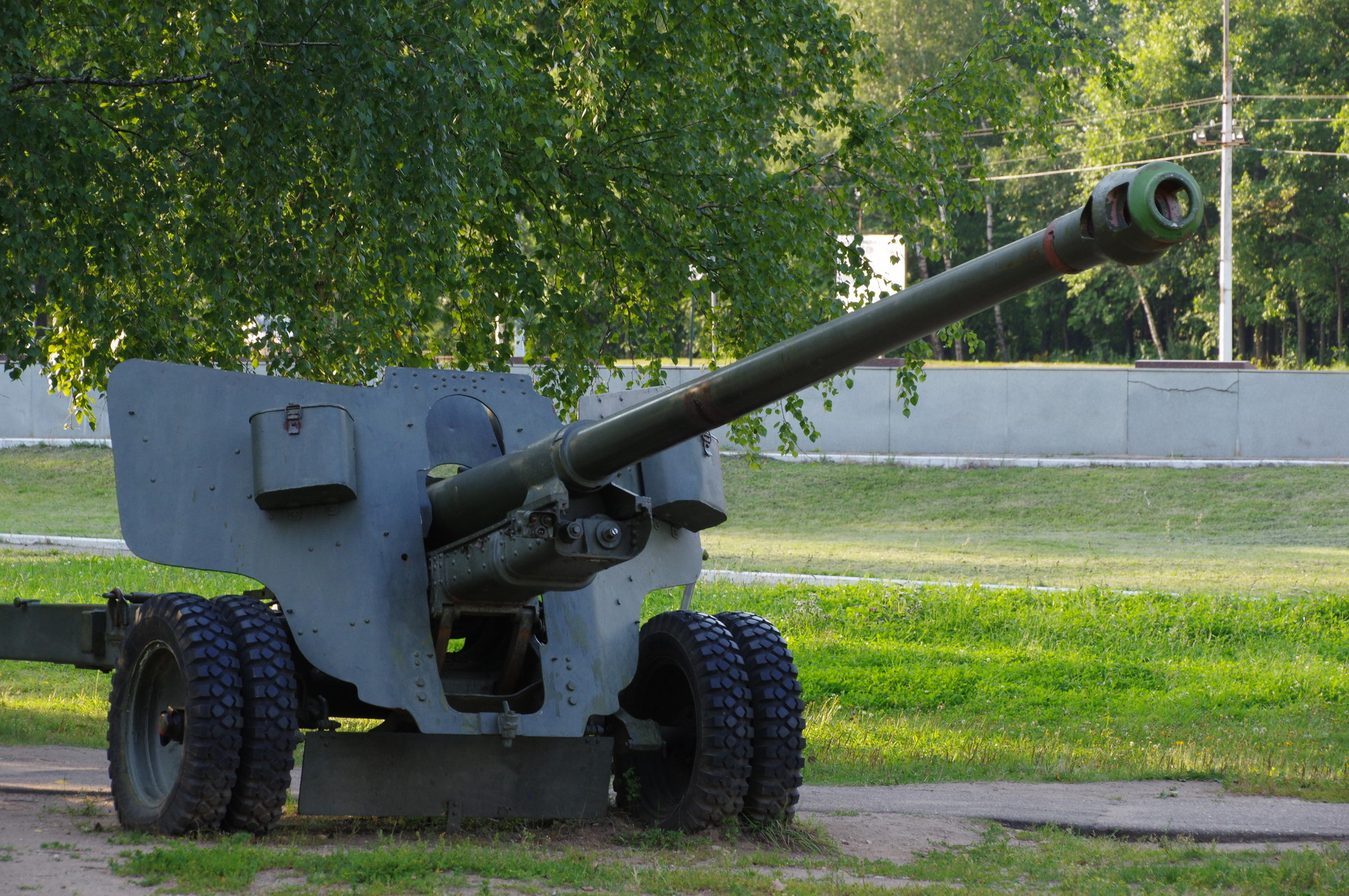 100-мм полевая пушка образца 1944 года (БС-3). Ленино-Снегиревский военно-исторический музей
